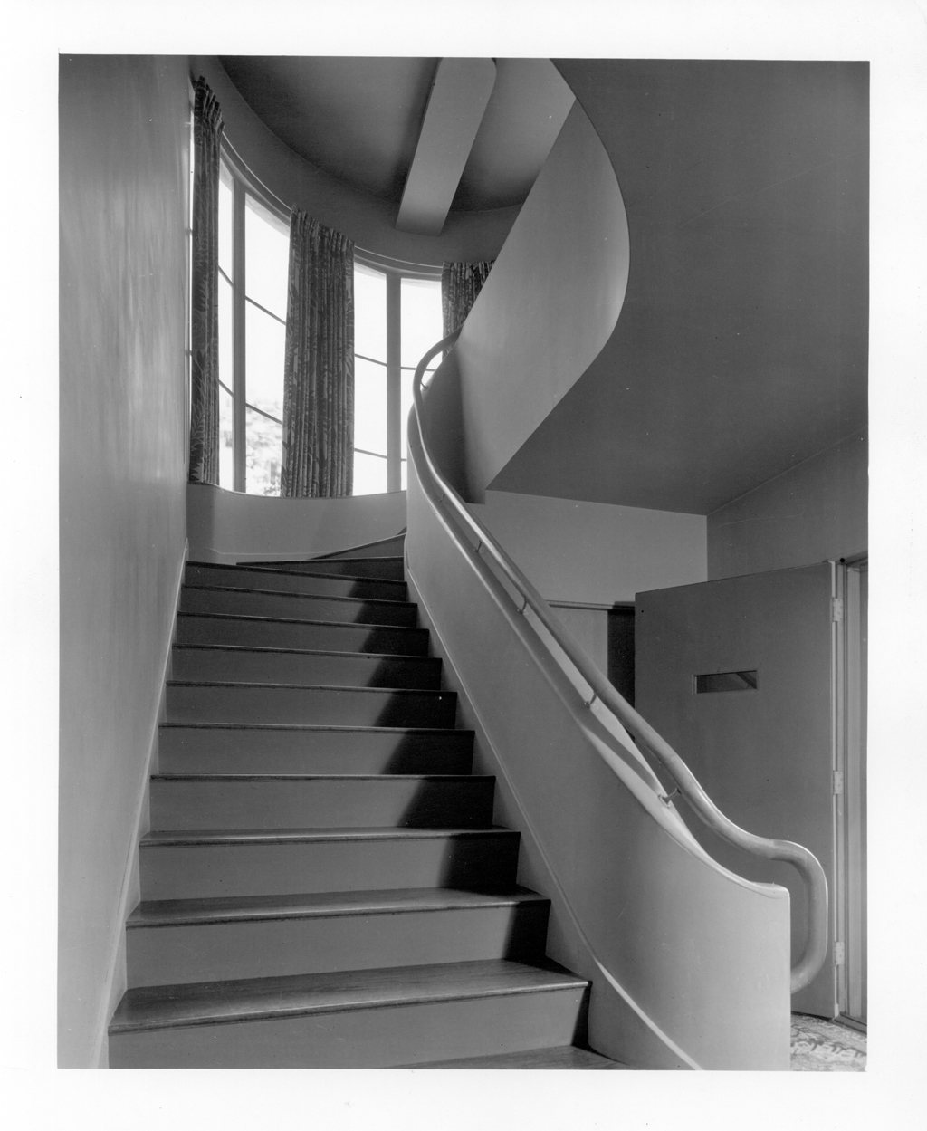 Adams_stairway.jpg